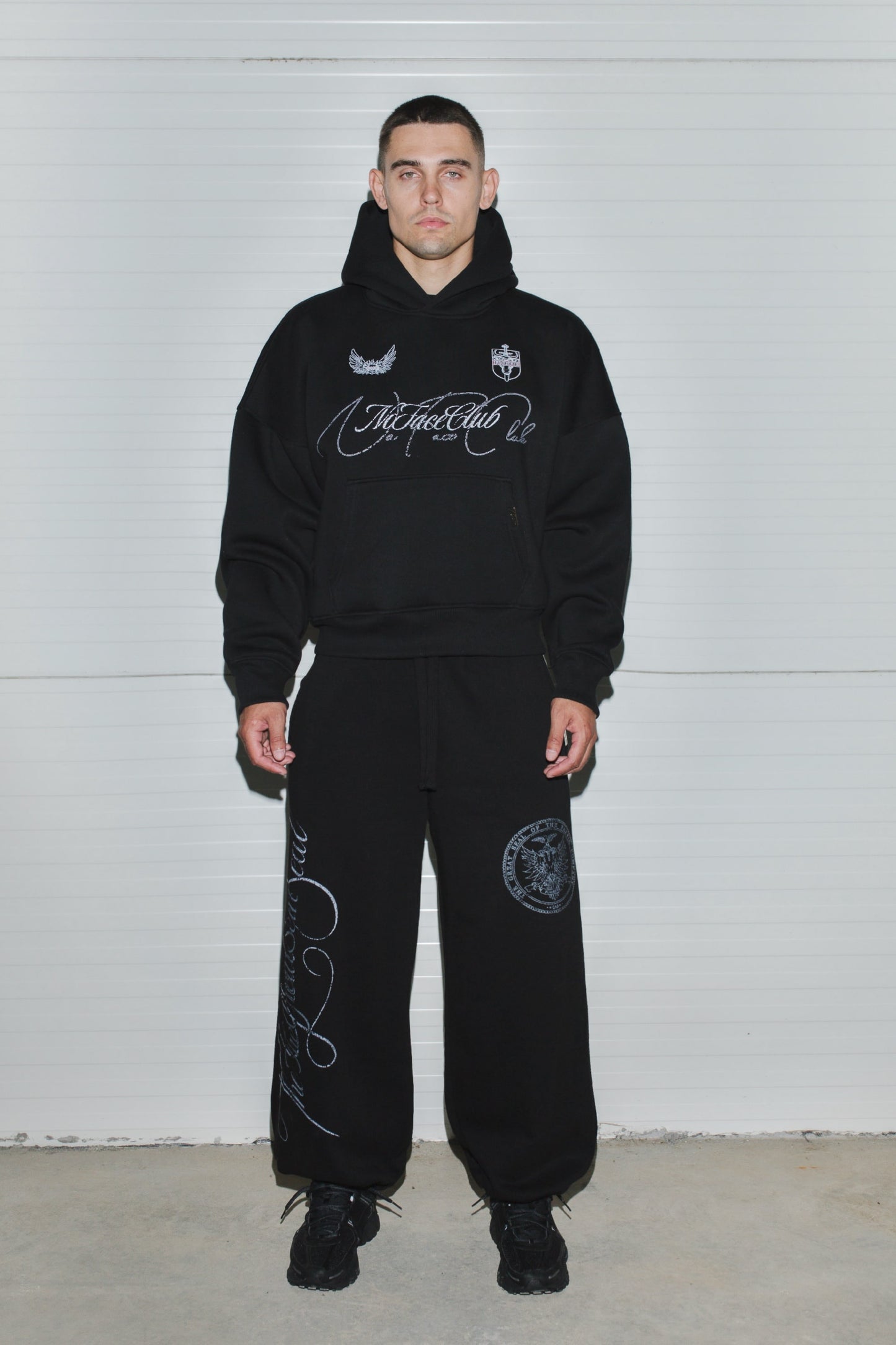 Эскапизм Black