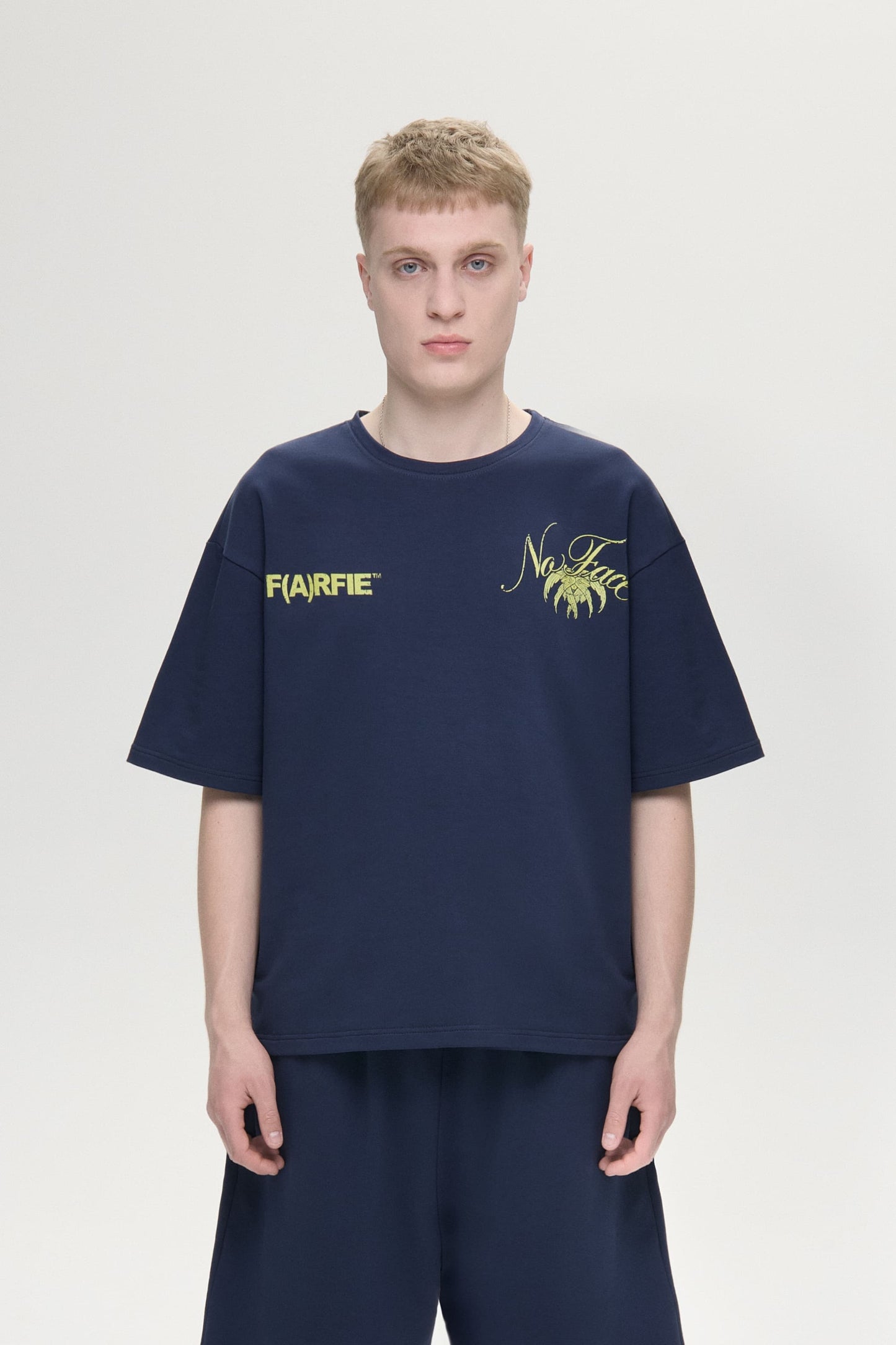 Футболка No Face Club