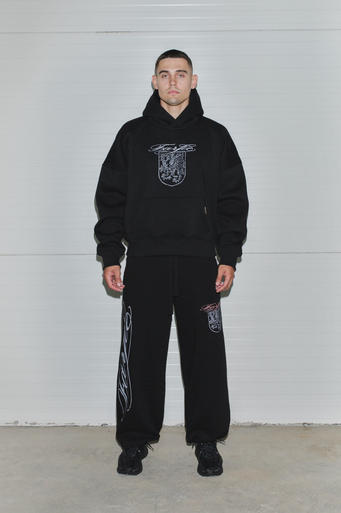 Эскапизм Black
