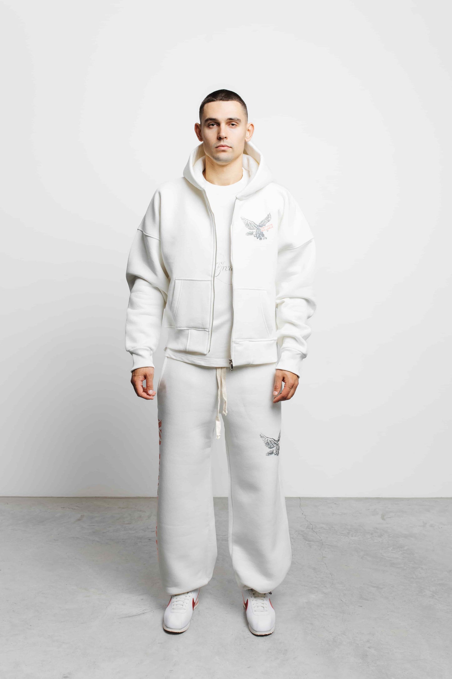 Эскапизм Black 