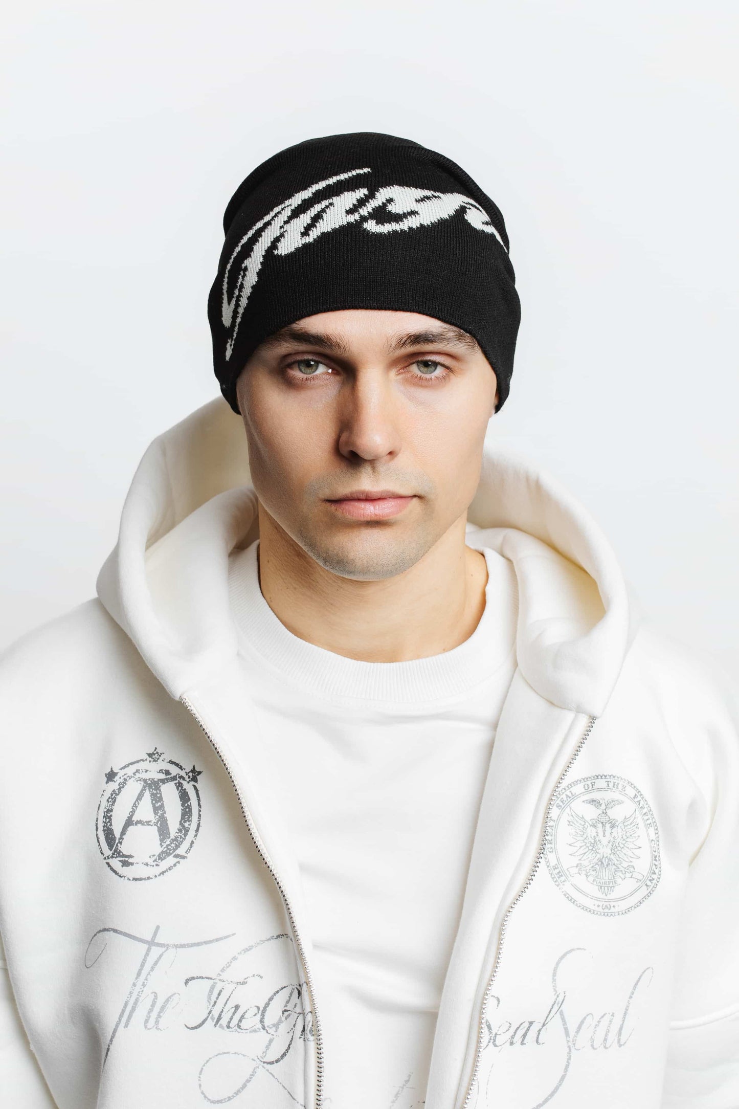 Шапка Signature Beanie